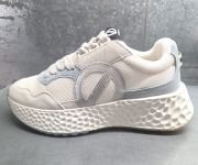 carter-jogger-dove-sky